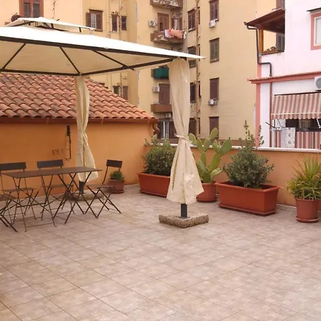 Porta Sant'agata Apartment *